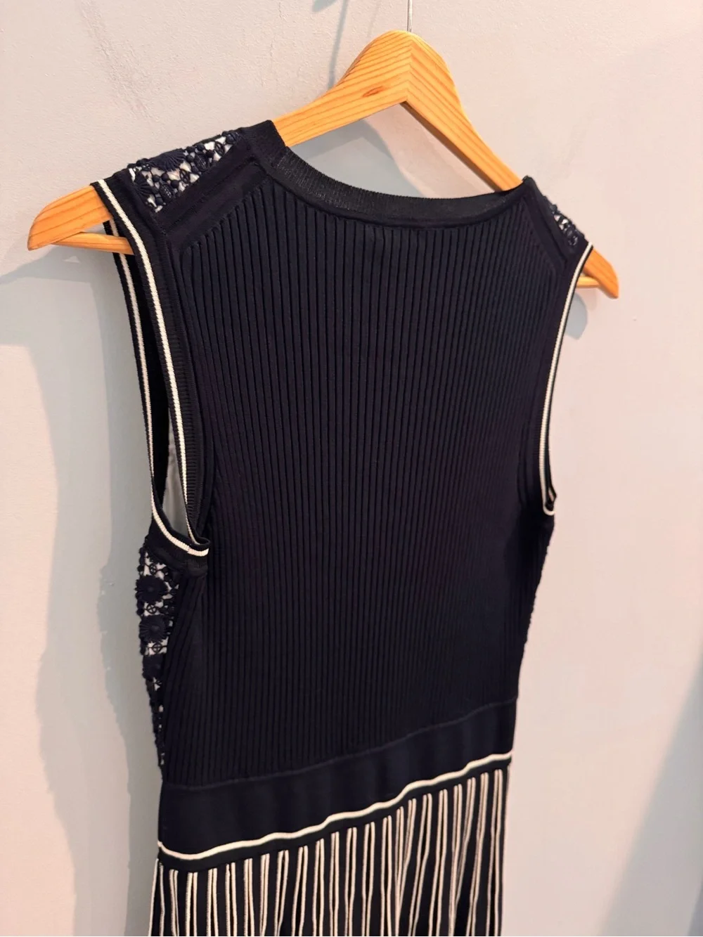 NWT Tory Burch Knit Pleated Sweater Dress in Navy/White, Size XS